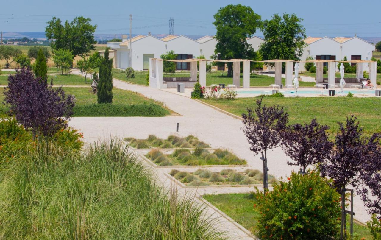 Masseria Fontana Di Vite Hotel 4*